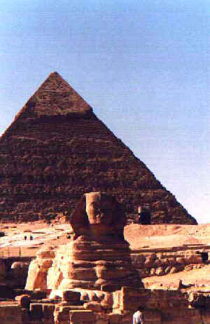 Die Cephren Pyramide und der Sphinx